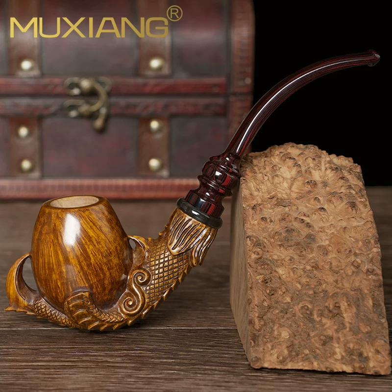 claw holding egg pipe